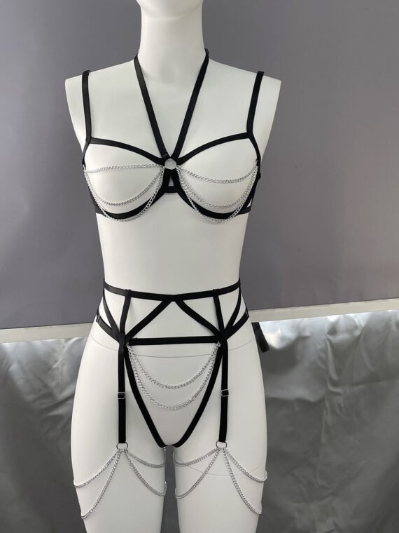 European and American erotic lingerie sexy metal chain hollow decoration three-piece lingerie set