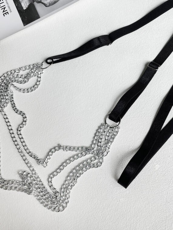 European and American erotic lingerie sexy metal chain hollow decoration three-piece lingerie set